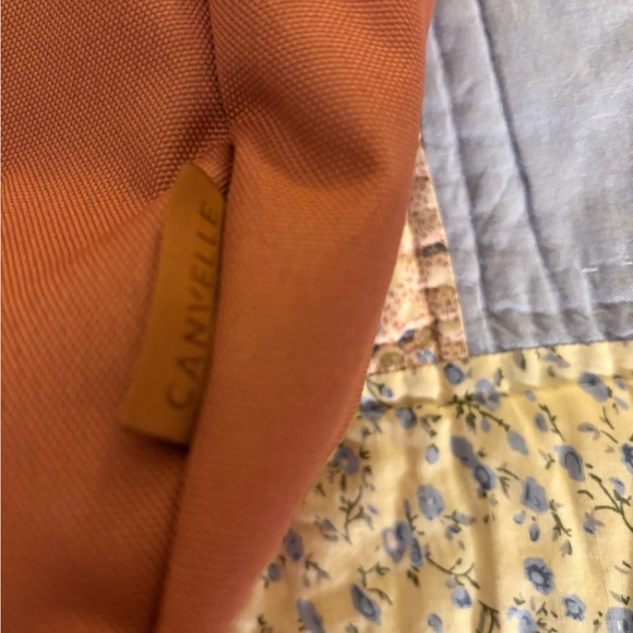 Canvelle Large Backpack - Picture 8 of 10